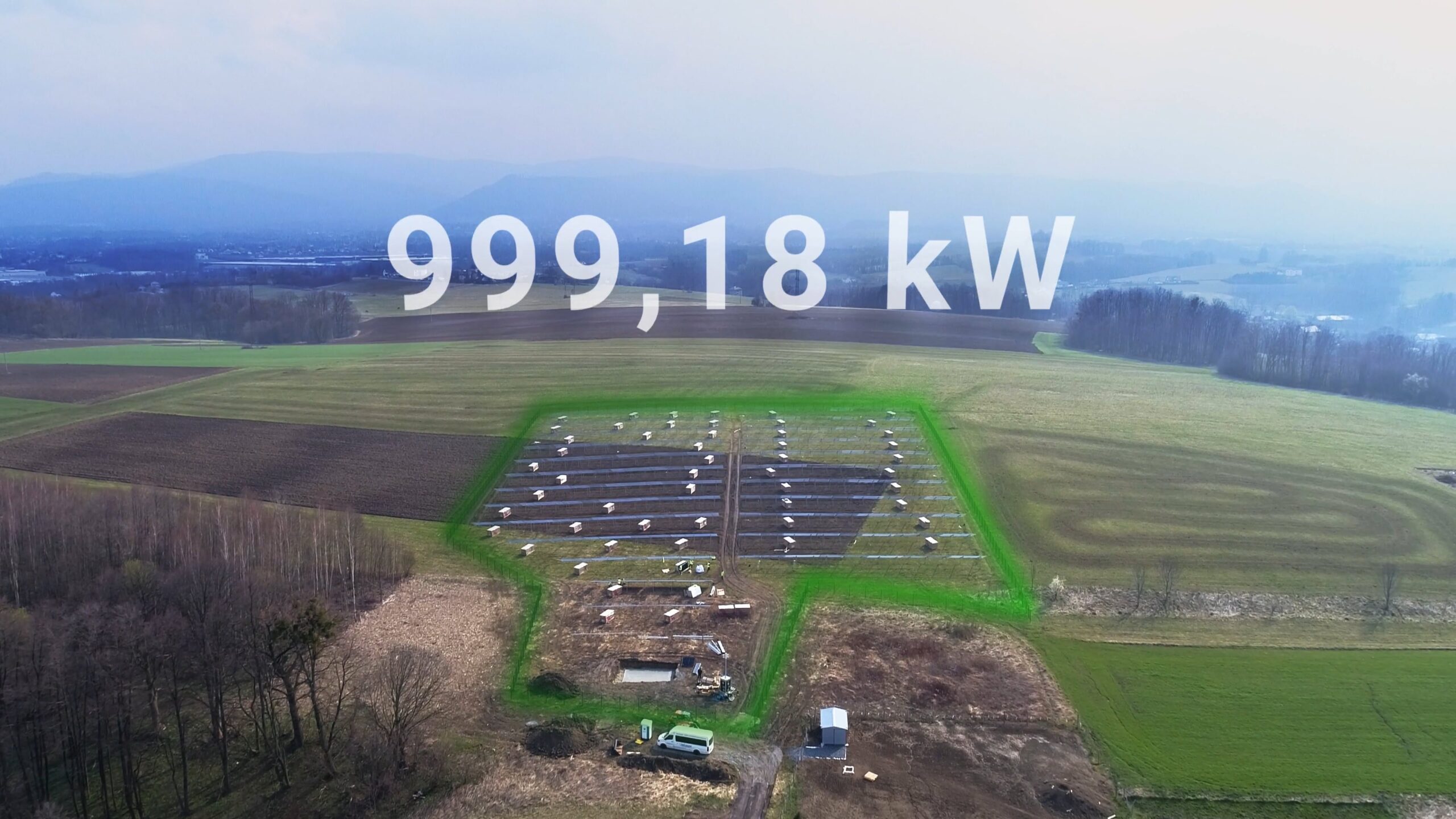 Farma fotowoltaiczna o mocy 1 MW zamontowana na gruncie